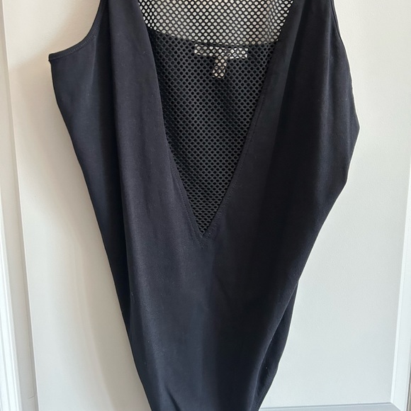 Snap Bottom Express Body Suit - Picture 2 of 3